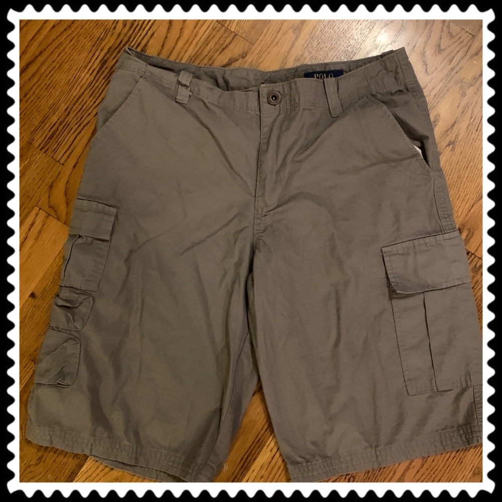 3/$30 Boys POLO Ralph Lauren cargo shorts 18
